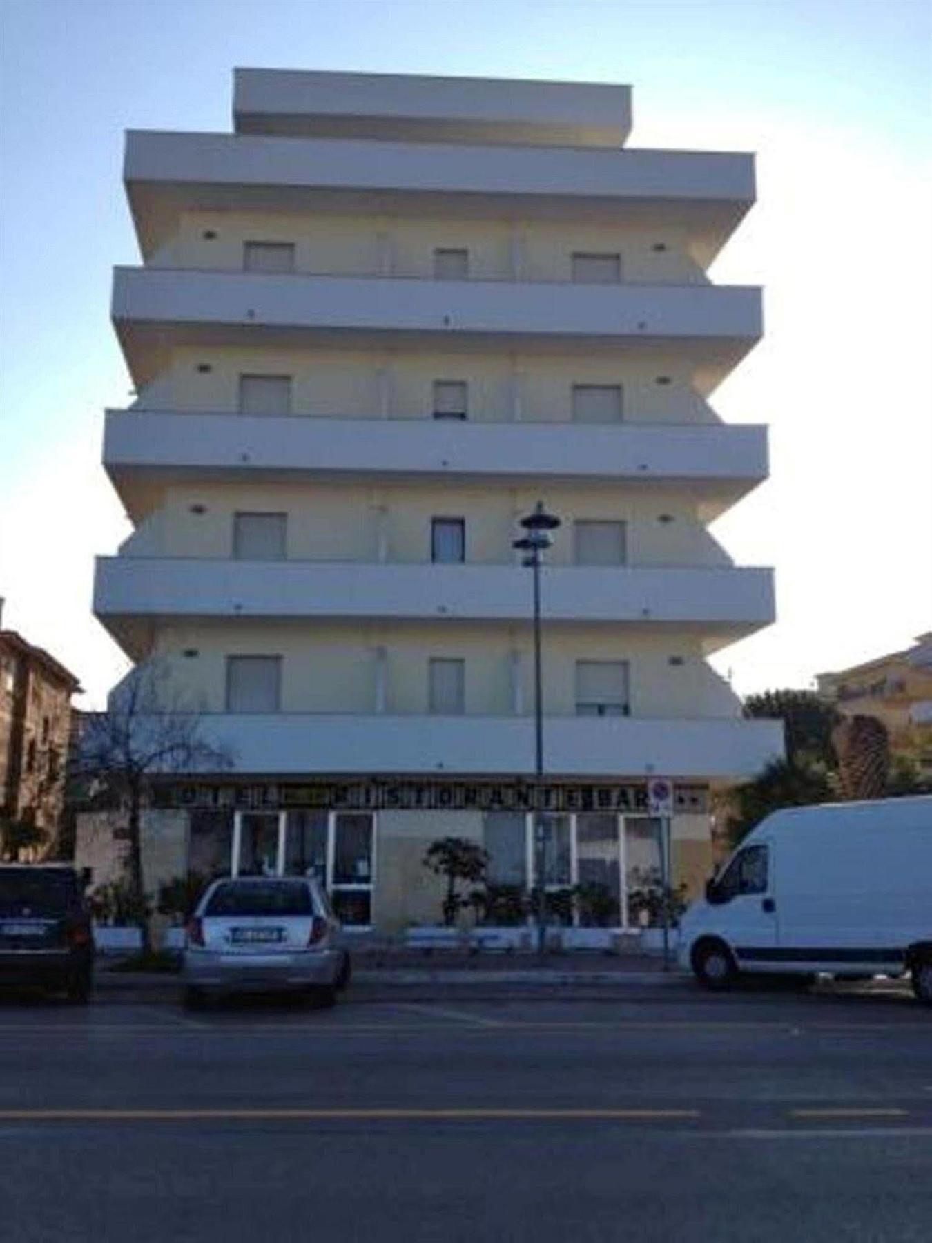 Hotel Hotel Holiday Pescara